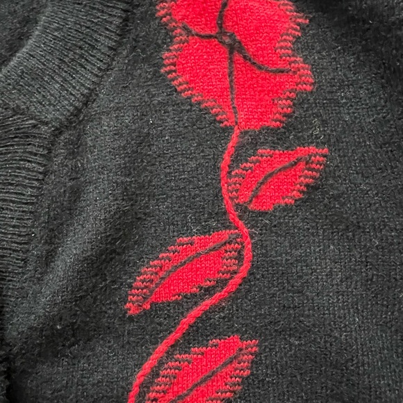 Gorgeous vintage black Anne Klein cashmere intarsia cardigan - Picture 3 of 5